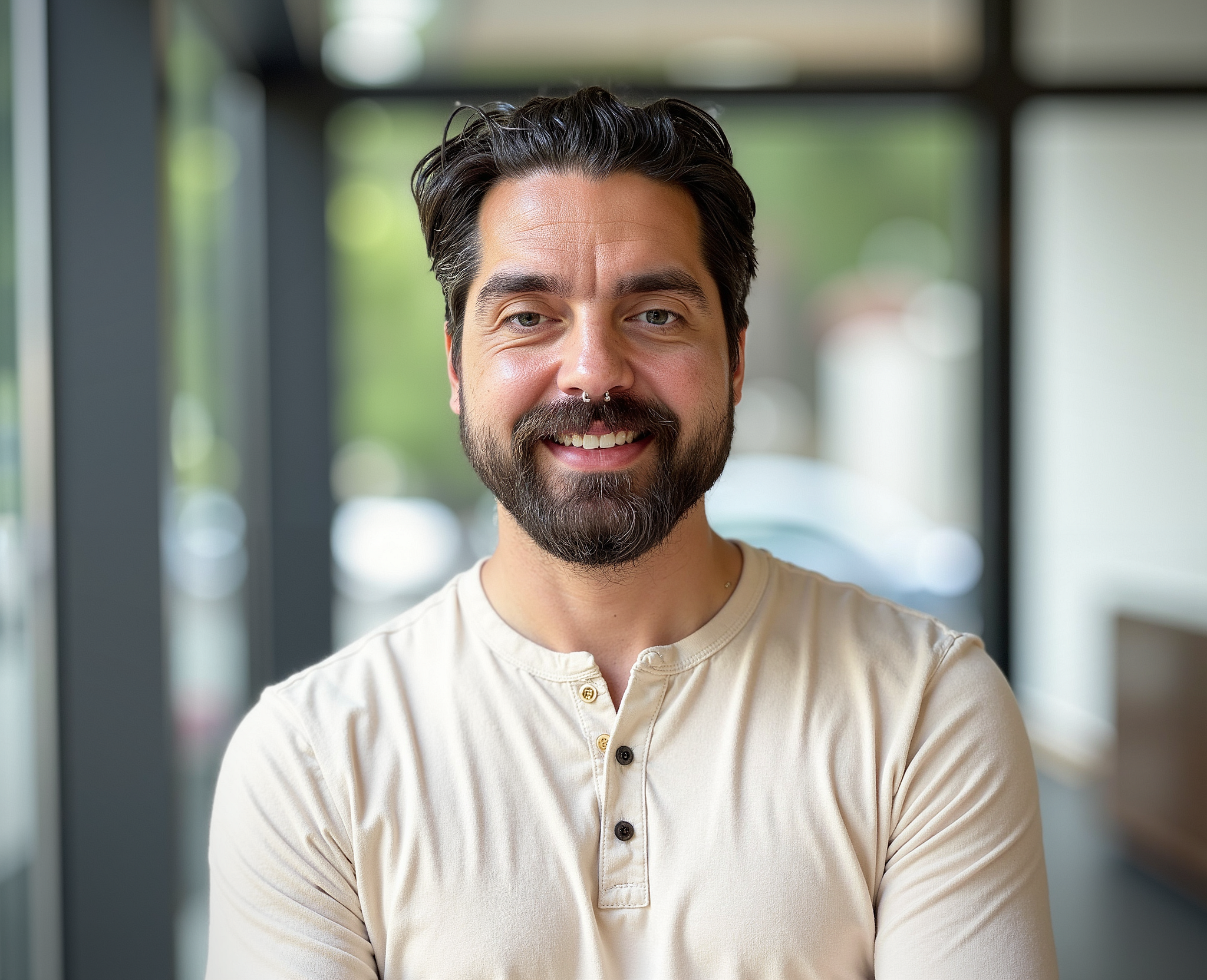 Bee Gagliardi Headshot